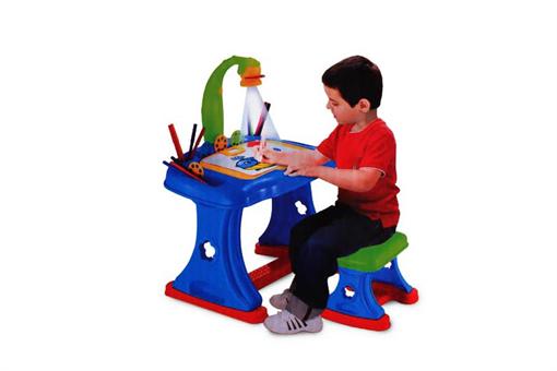 اسباب-بازی-میز تحریر با وسایل و چراغ مطالعه