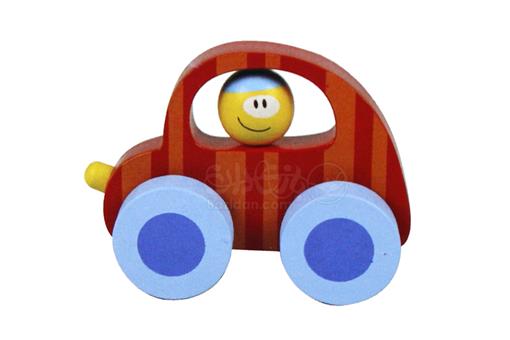 اسباب-بازی-ماشین کوچولو قرمز نارنجی و آدمک 